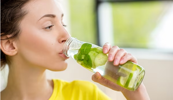 Burn Up The Calories and Get Glowing With Detox water